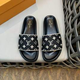 Picture of Louis Vuitton Slippers _SKULVsz38-45mnf03101422